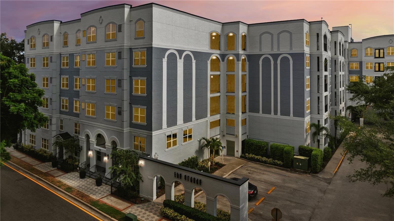 Image 18 of 19 For 300 South Street 6003