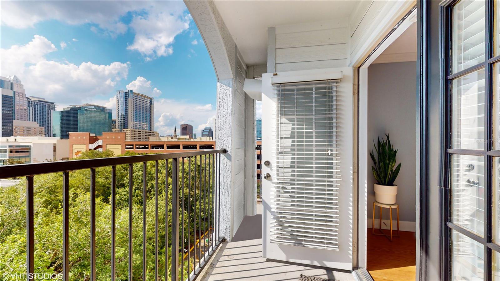 Image 2 of 19 For 300 South Street 6003