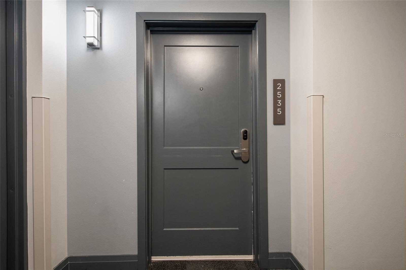 Image 11 of 72 For 14501 Grove Resort Avenue 2535