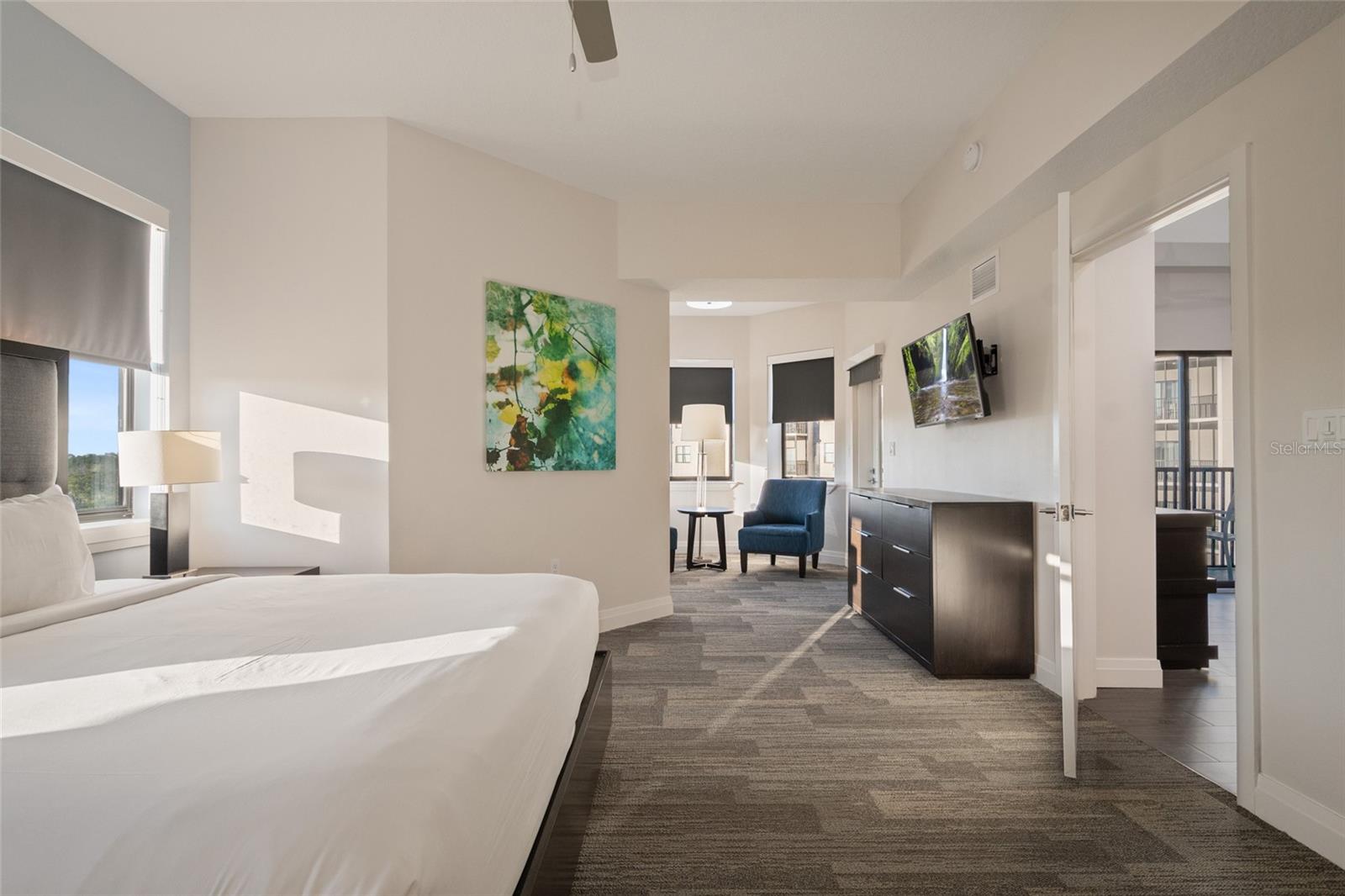 Image 28 of 72 For 14501 Grove Resort Avenue 2535