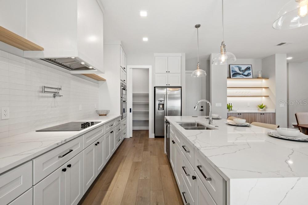 Image 13 of 50 For 1217 Cloverlawn Avenue