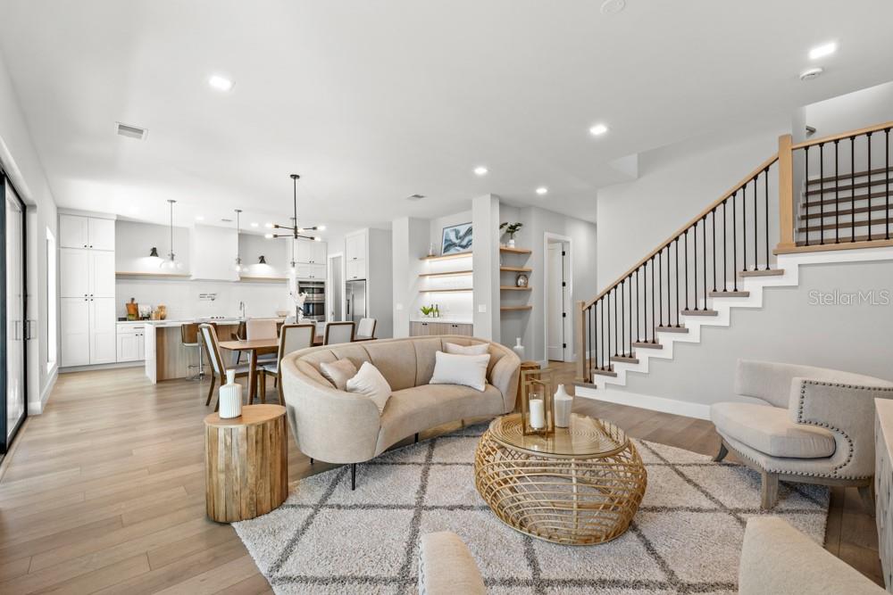 Image 2 of 50 For 1217 Cloverlawn Avenue