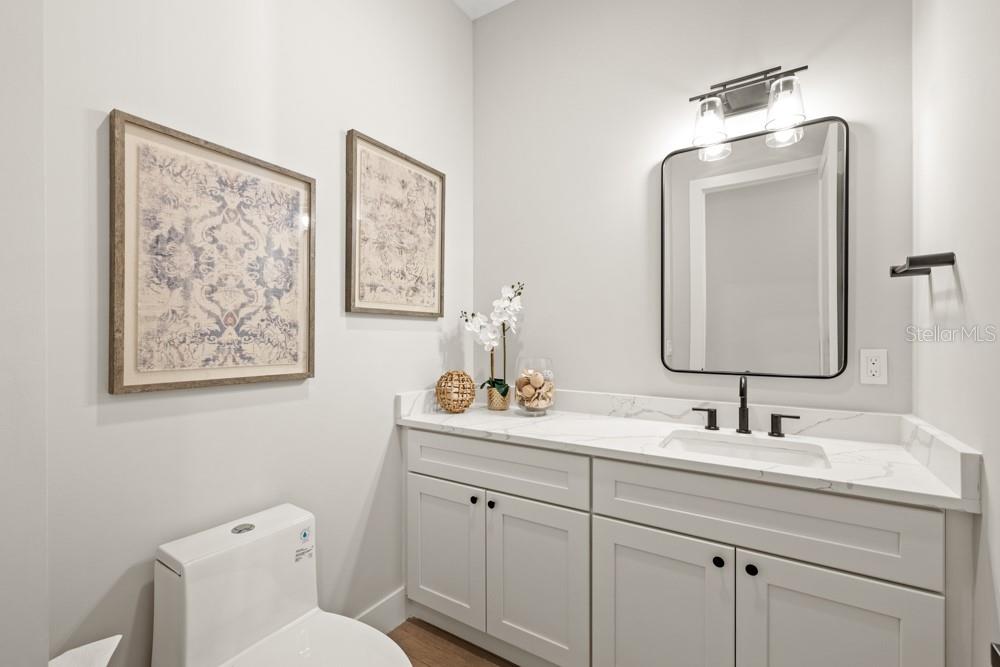 Image 24 of 50 For 1217 Cloverlawn Avenue