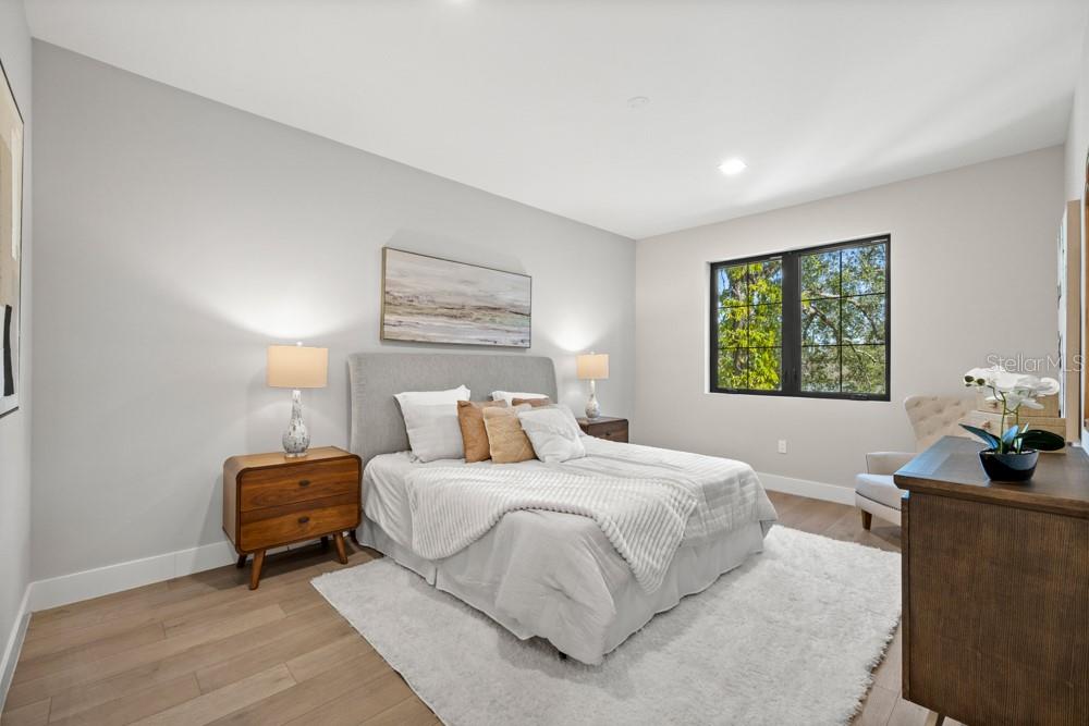 Image 29 of 50 For 1217 Cloverlawn Avenue