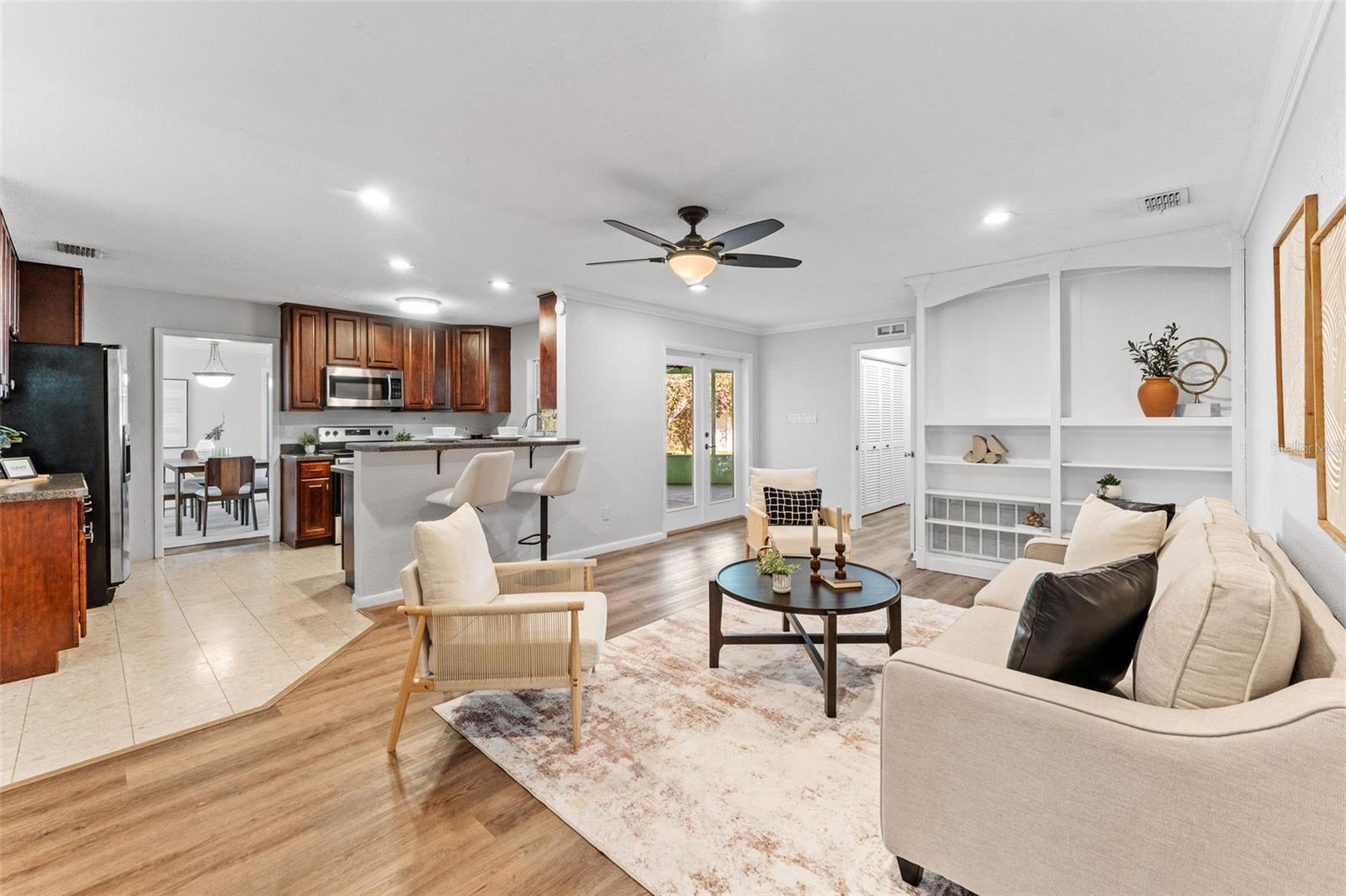 Image 14 of 42 For 620 Darcey Drive