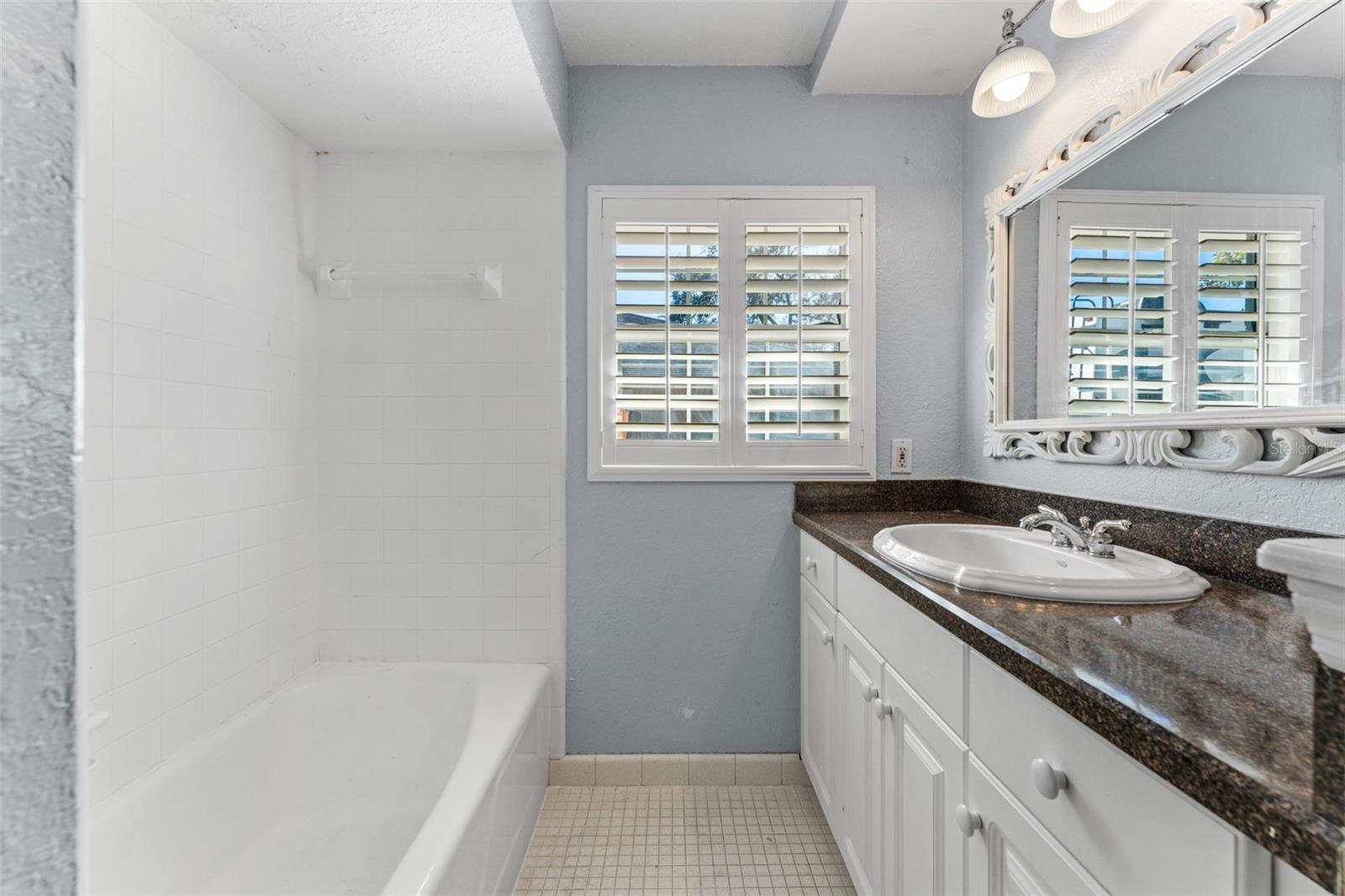 Image 23 of 42 For 620 Darcey Drive