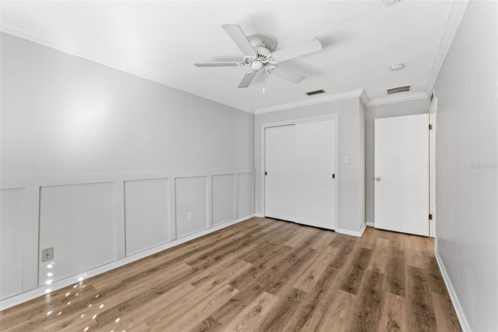 Image 26 of 42 For 620 Darcey Drive