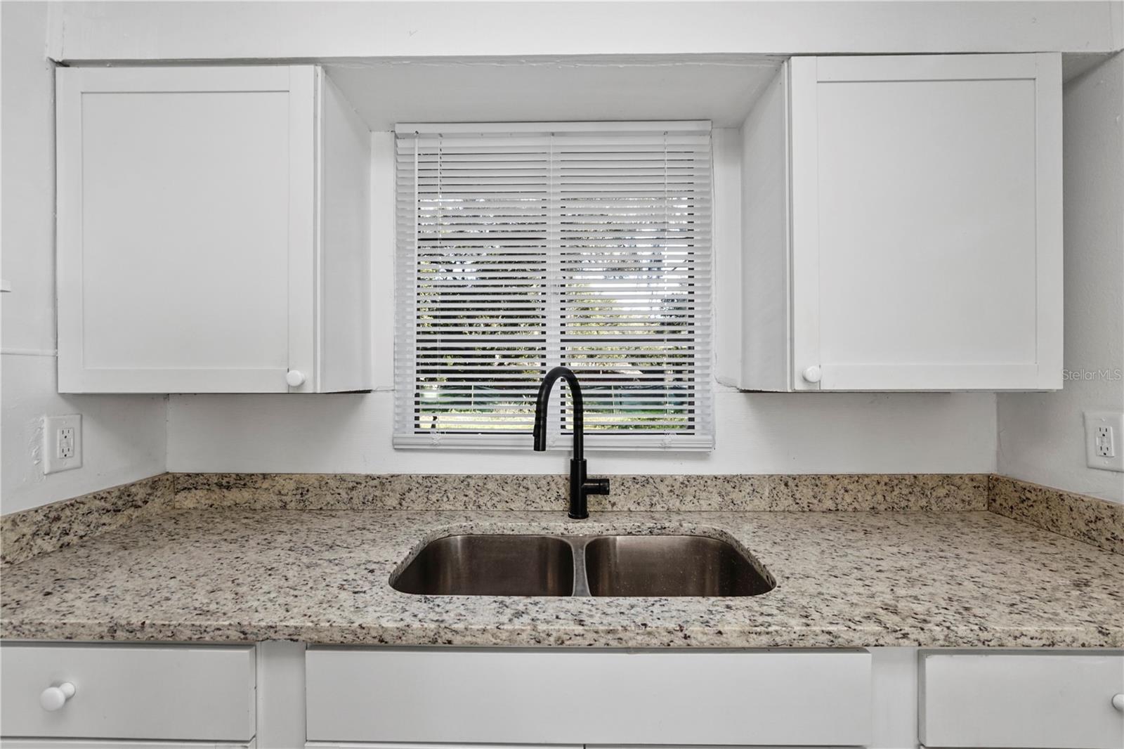 Image 14 of 21 For 1730 Orange Street