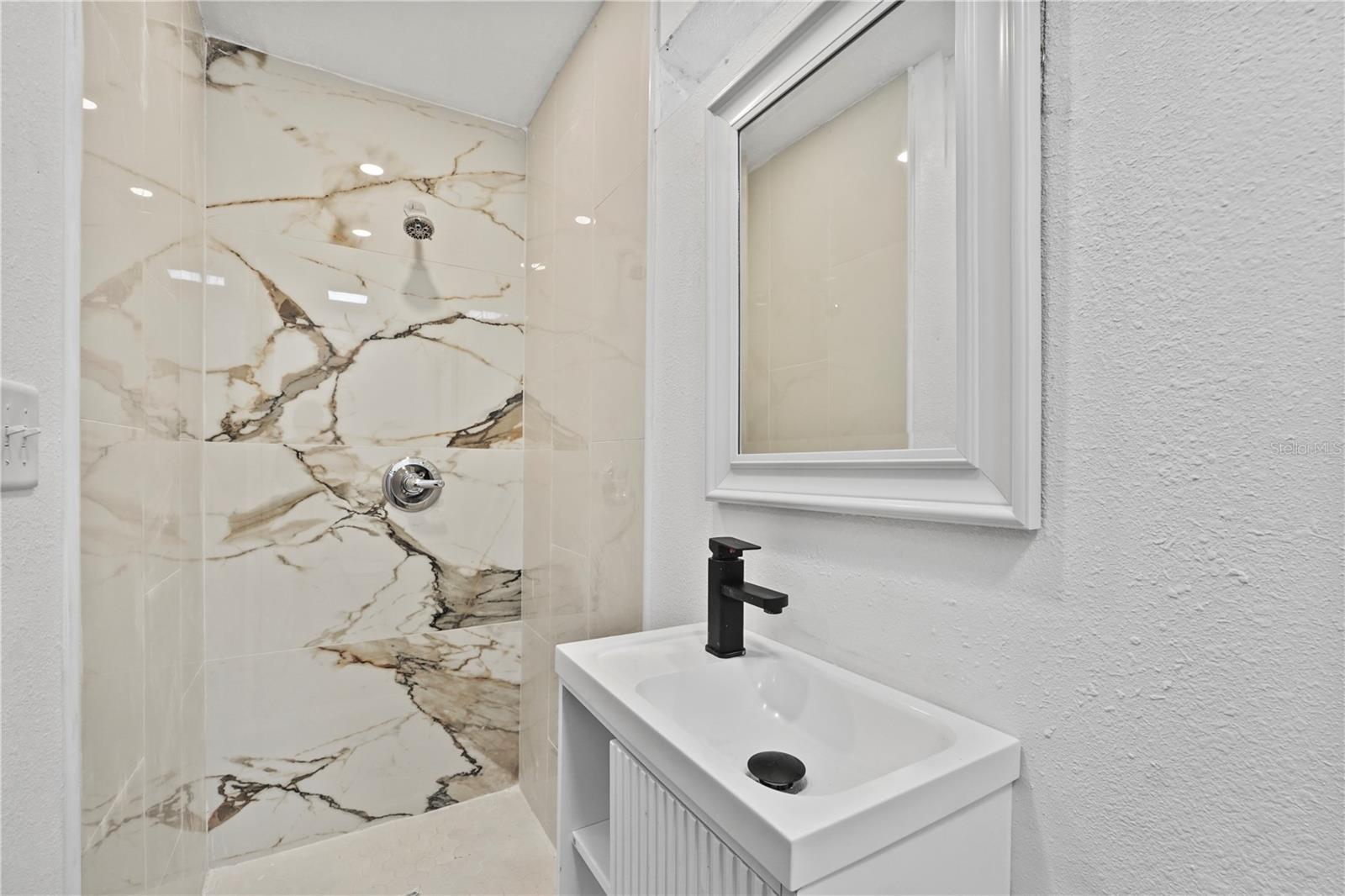 Image 6 of 21 For 1730 Orange Street