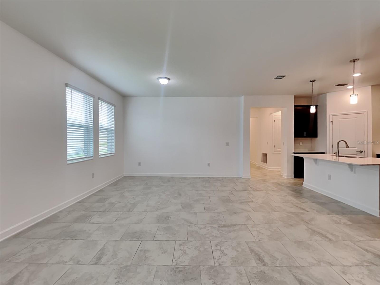 Image 5 of 17 For 1609 Sourwood Drive