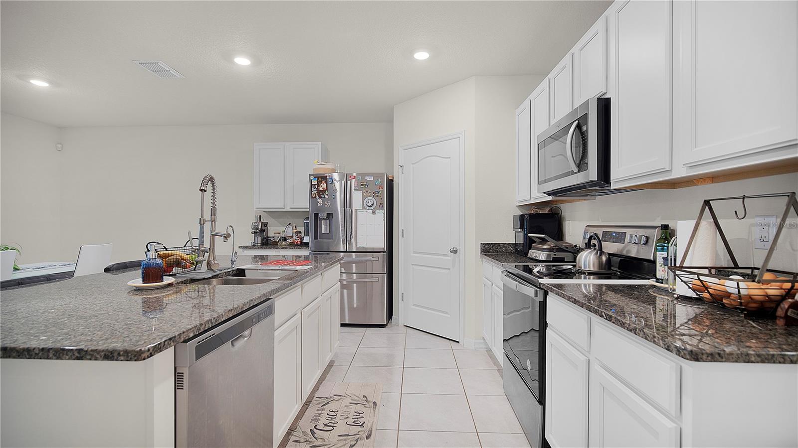 Image 17 of 31 For 5402 Pine Lilly Drive