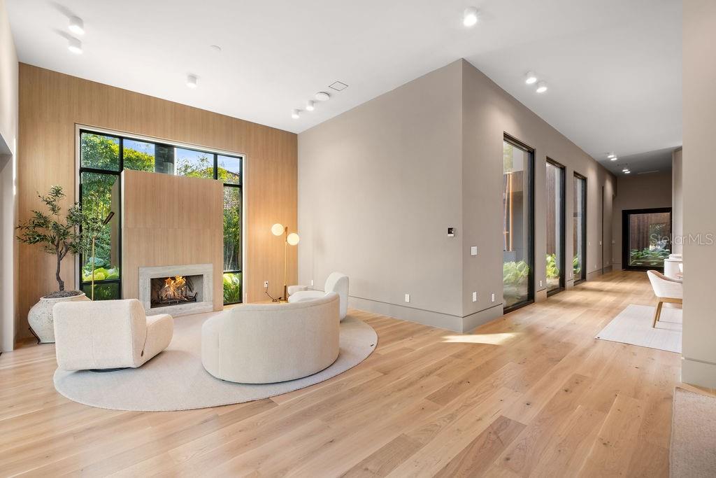 Image 17 of 27 For 1742 Temple Drive