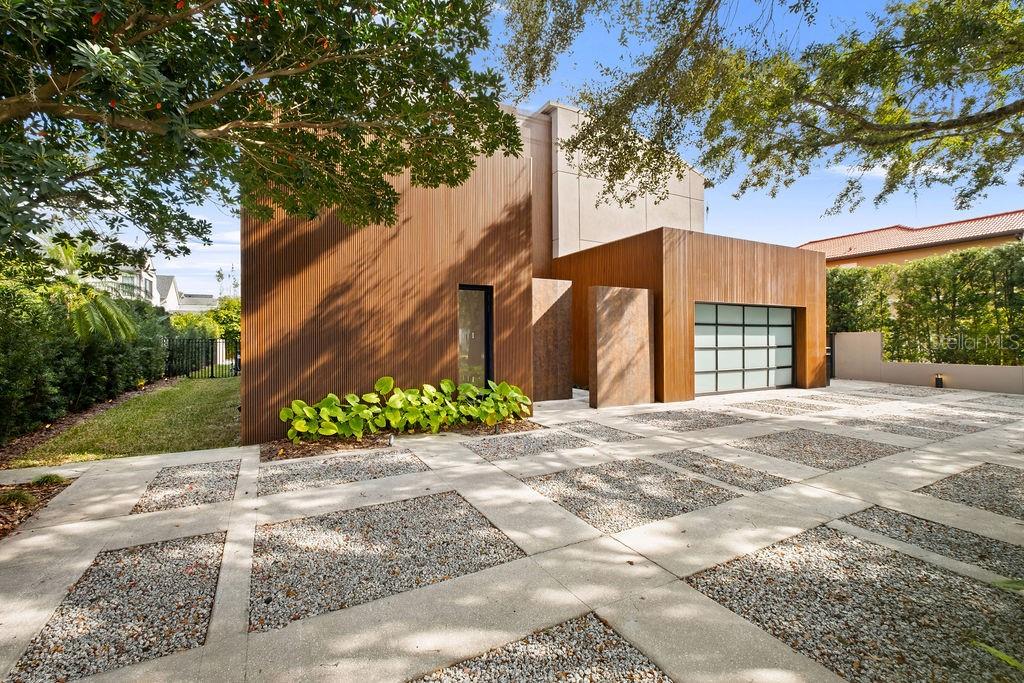 Image 8 of 27 For 1742 Temple Drive