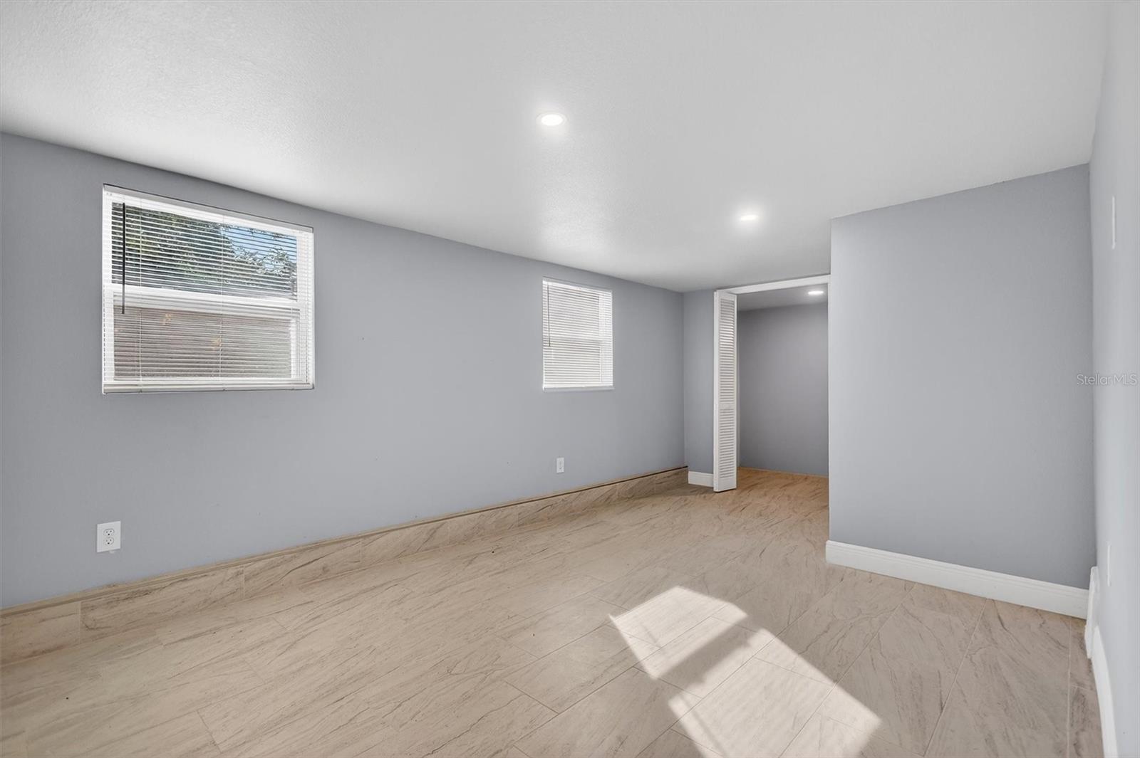 Image 11 of 12 For 917 1-2 Mack Avenue