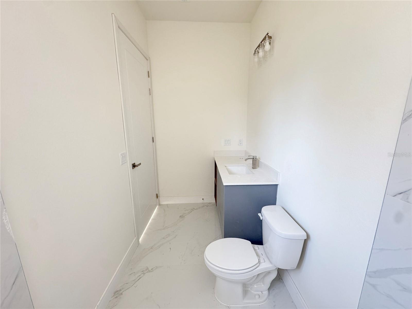 Image 13 of 21 For 23356 Rosewood Avenue