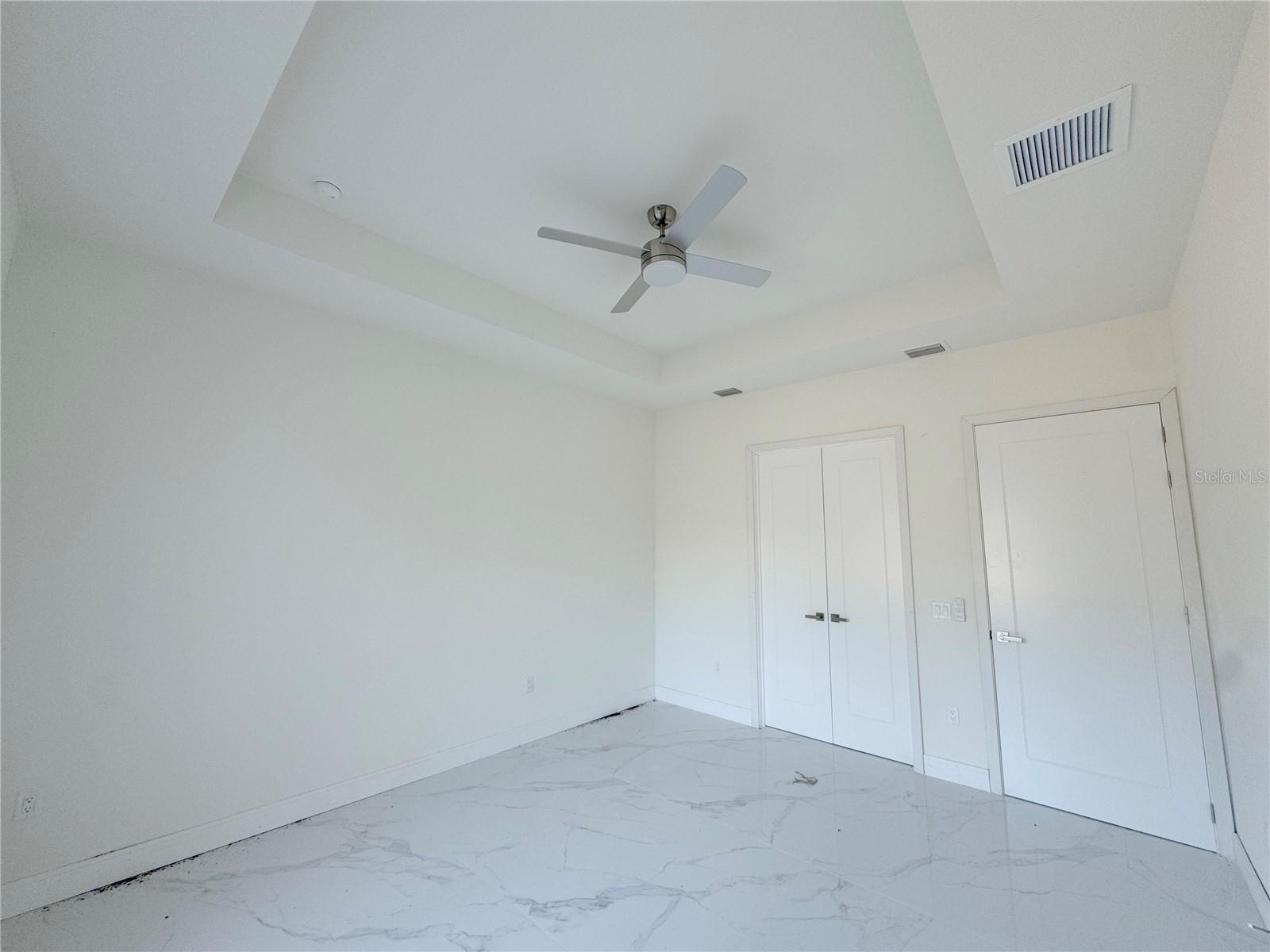 Image 18 of 21 For 23356 Rosewood Avenue