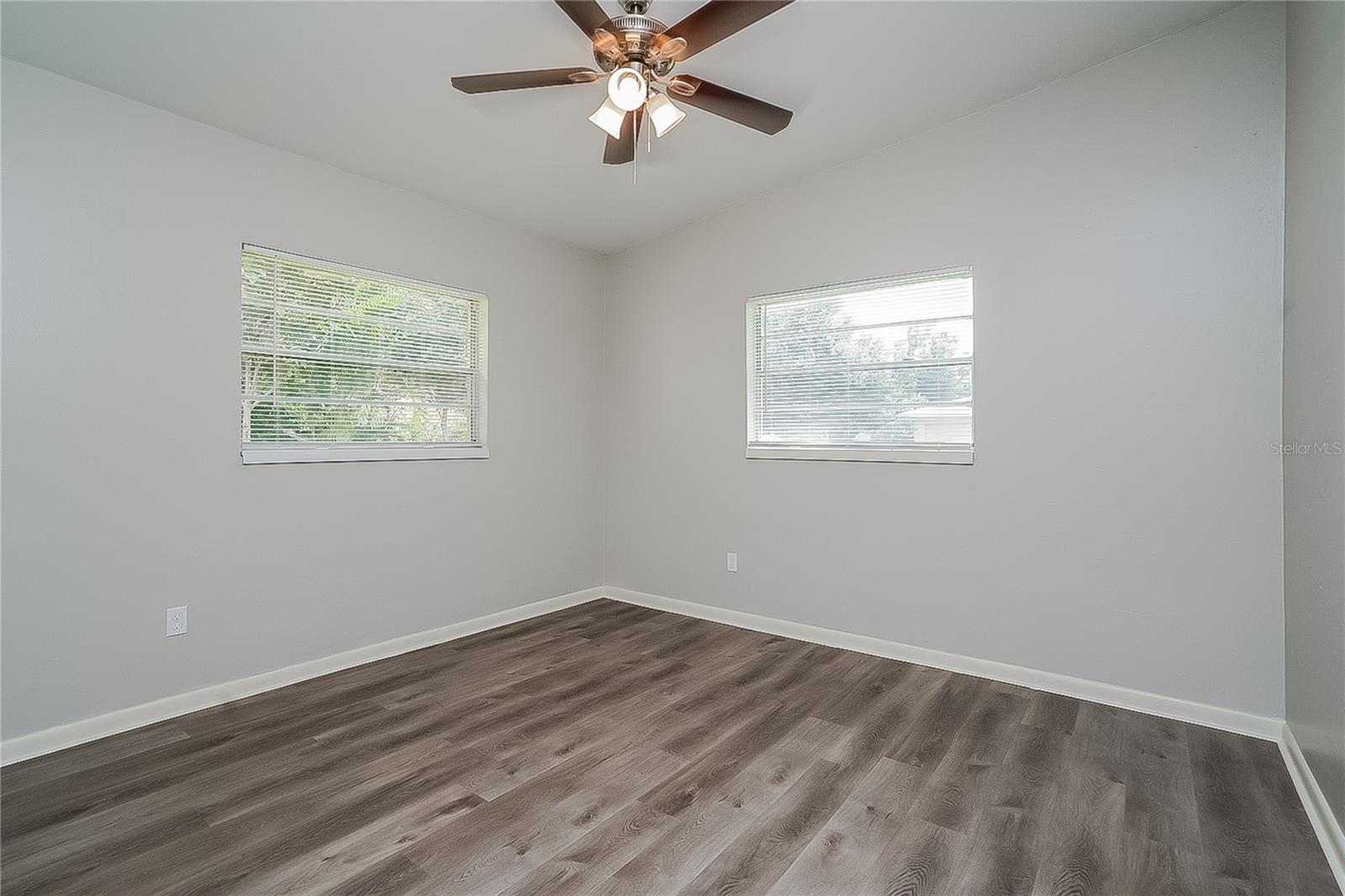 Image 10 of 16 For 1301 Wood Avenue