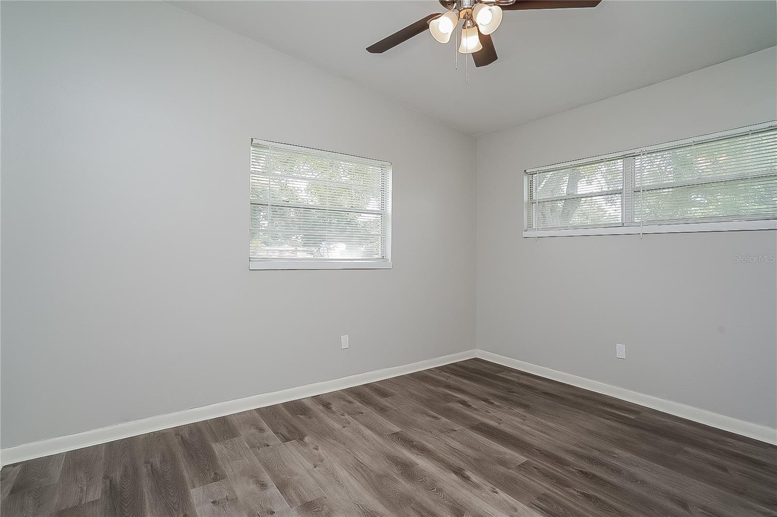 Image 7 of 16 For 1301 Wood Avenue