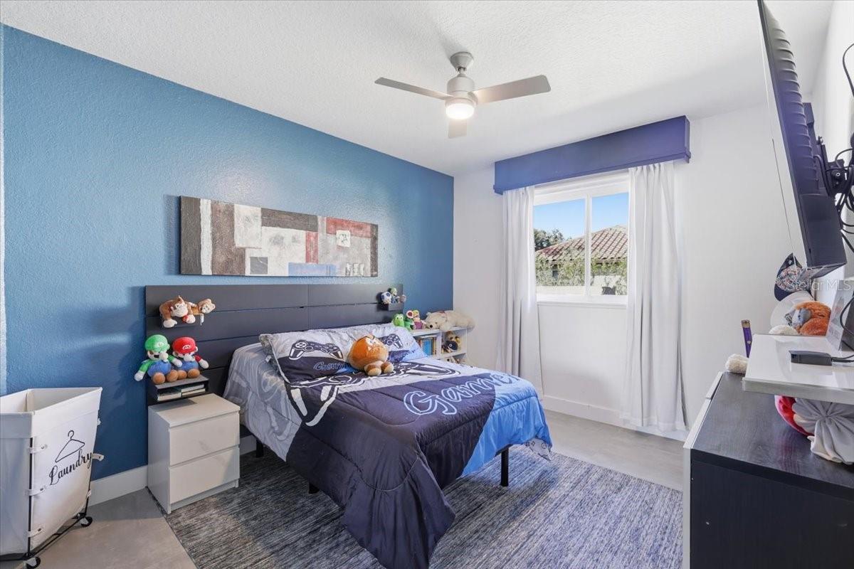 Image 28 of 46 For 2512 Park Royal Drive