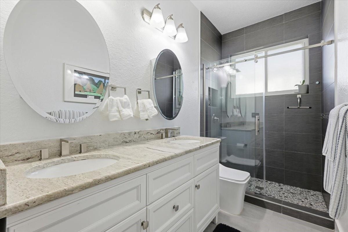 Image 29 of 46 For 2512 Park Royal Drive