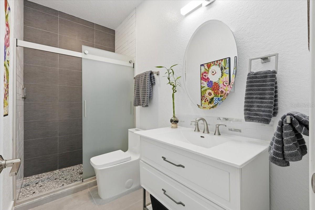 Image 31 of 46 For 2512 Park Royal Drive