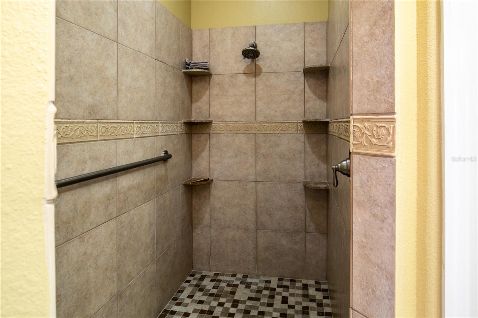 Image 28 of 55 For 2431 Ponkan Summit Drive