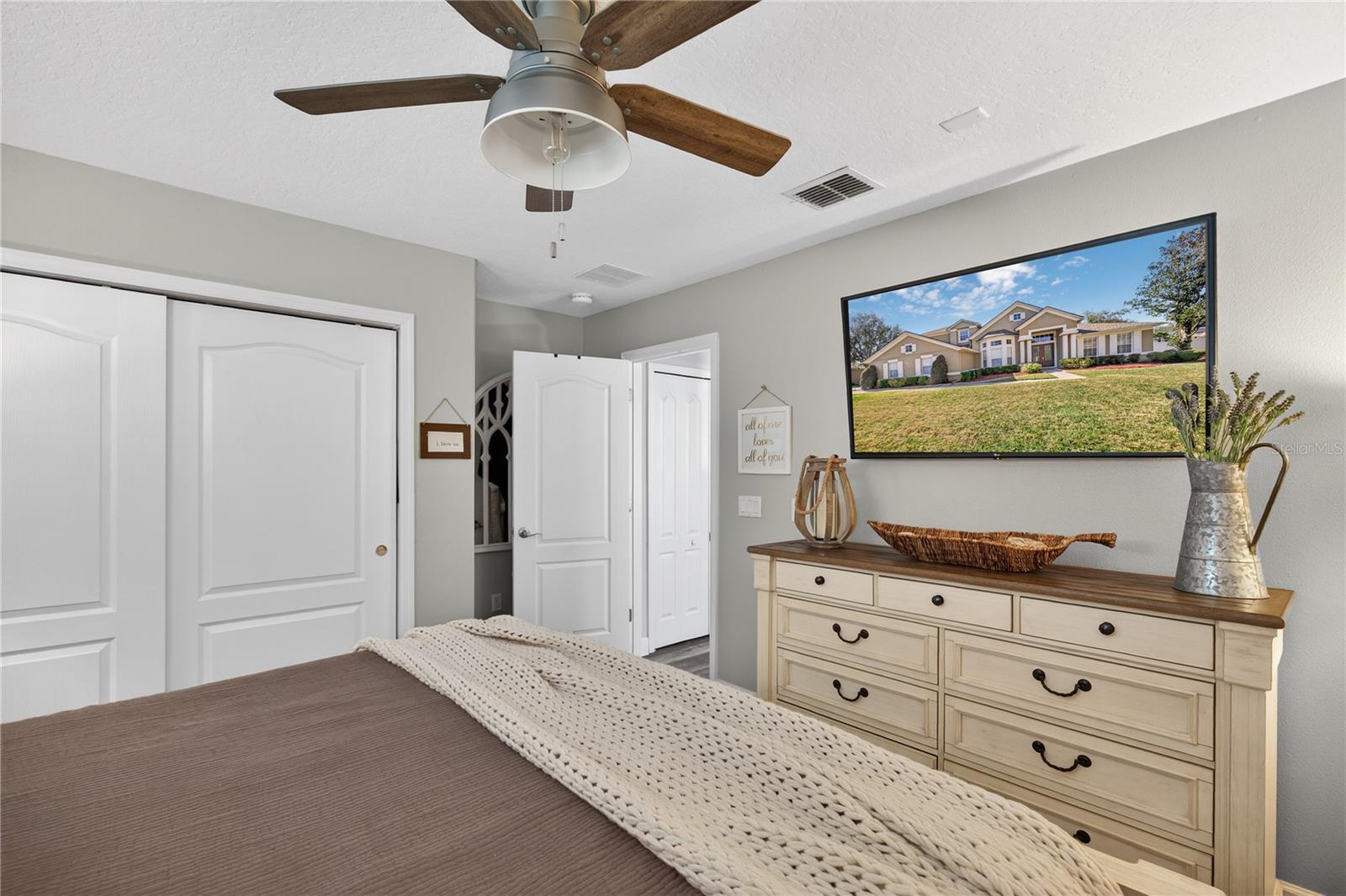 Image 40 of 55 For 2431 Ponkan Summit Drive