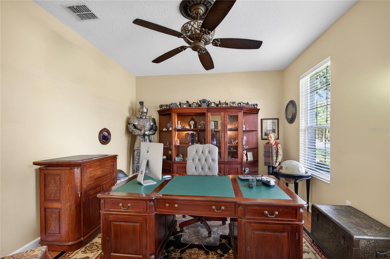 Image 9 of 55 For 2431 Ponkan Summit Drive