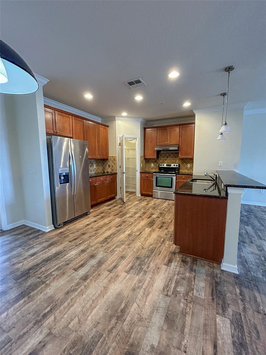 Image 17 of 43 For 691 Pensacola Lane