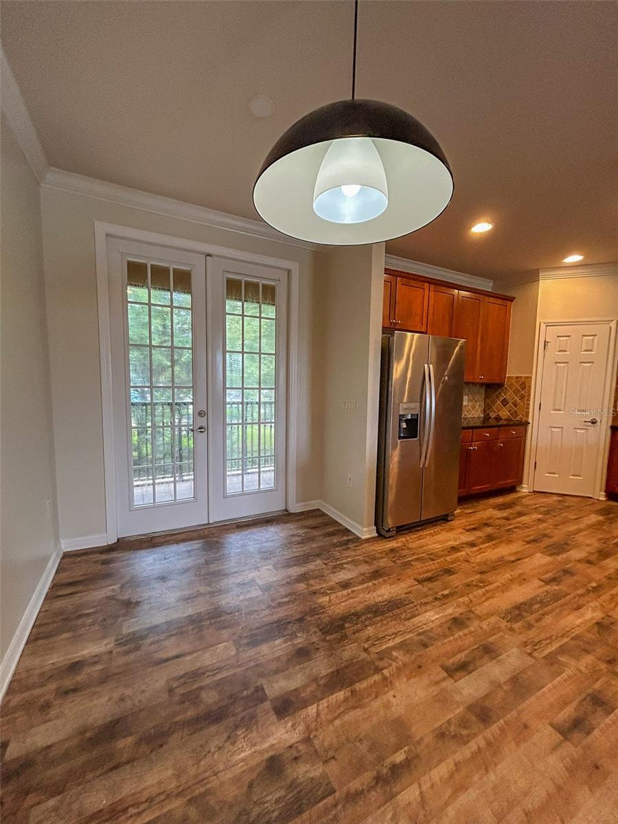 Image 22 of 43 For 691 Pensacola Lane