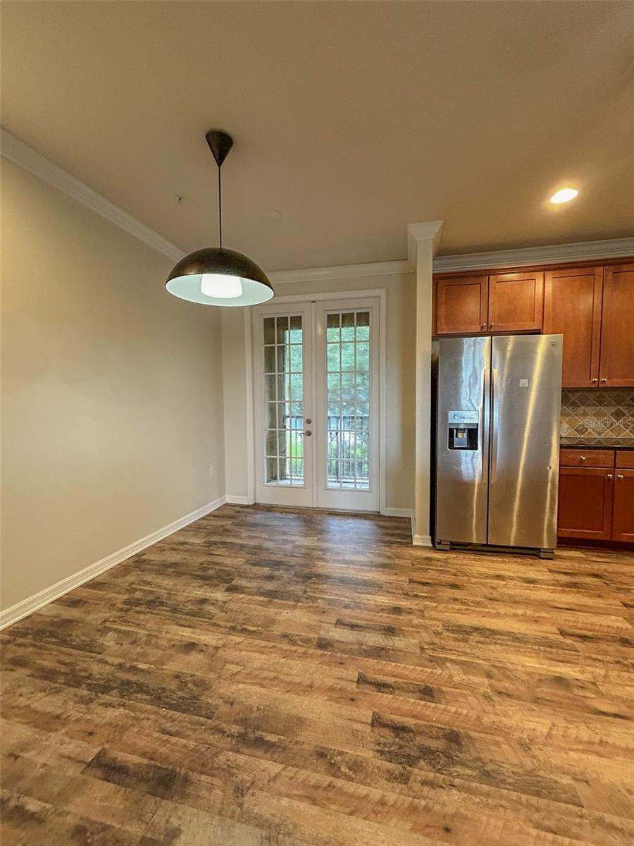 Image 23 of 43 For 691 Pensacola Lane