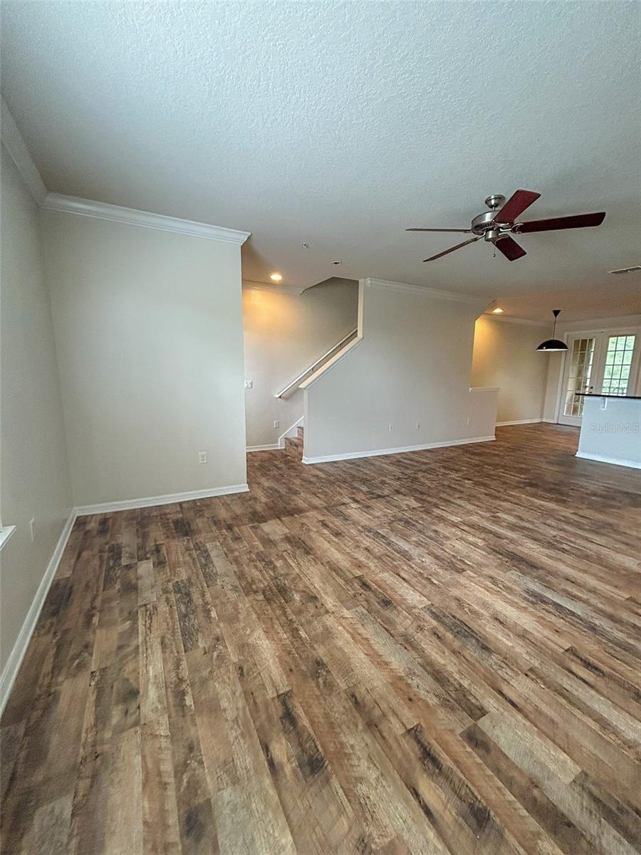 Image 26 of 43 For 691 Pensacola Lane