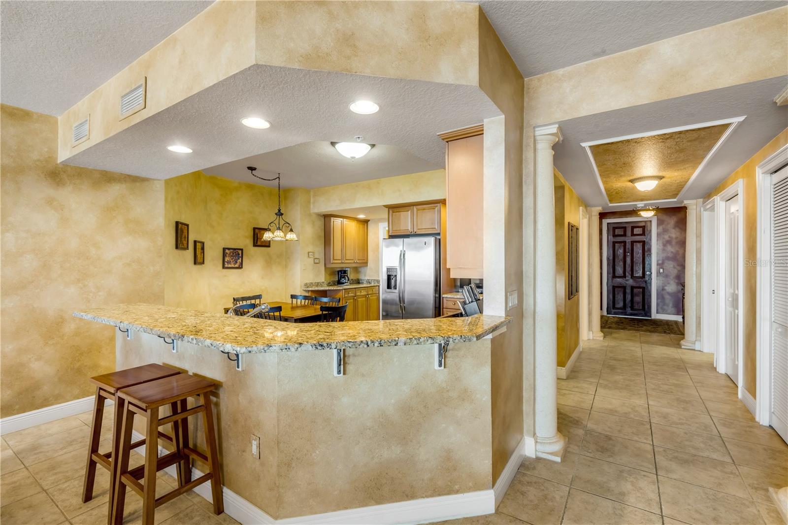 Image 7 of 49 For 2901 Atlantic Avenue 102