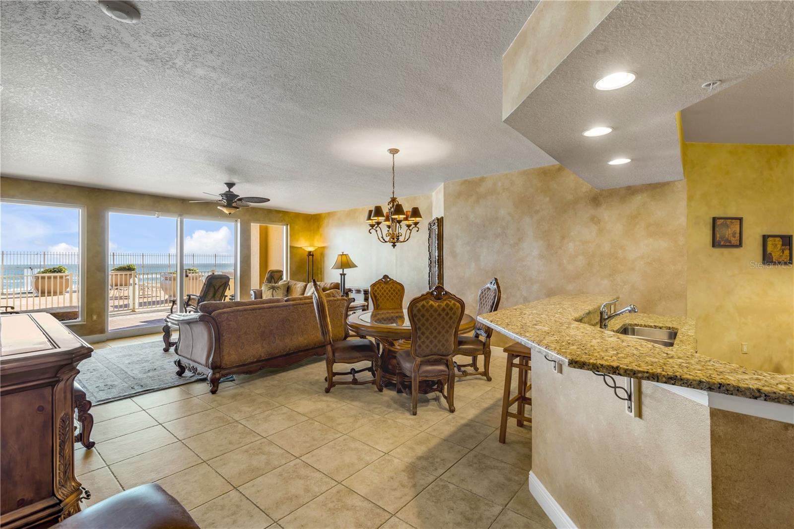 Image 8 of 49 For 2901 Atlantic Avenue 102