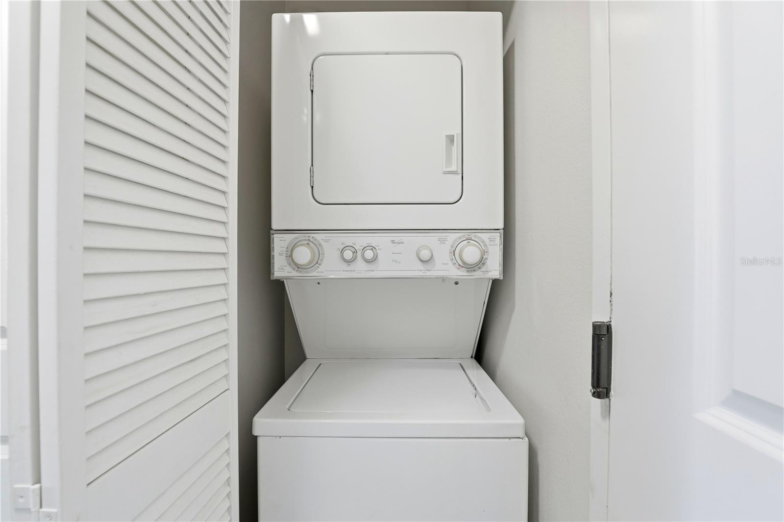 Image 17 of 22 For 7395 Universal Boulevard 104