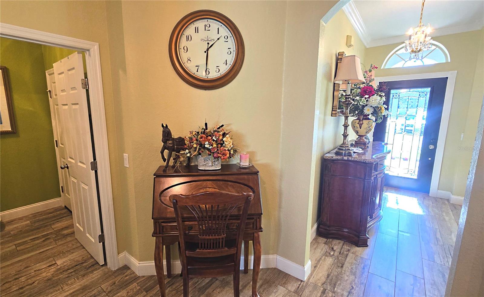 Image 16 of 92 For 2591 Sand Hill Point Circle