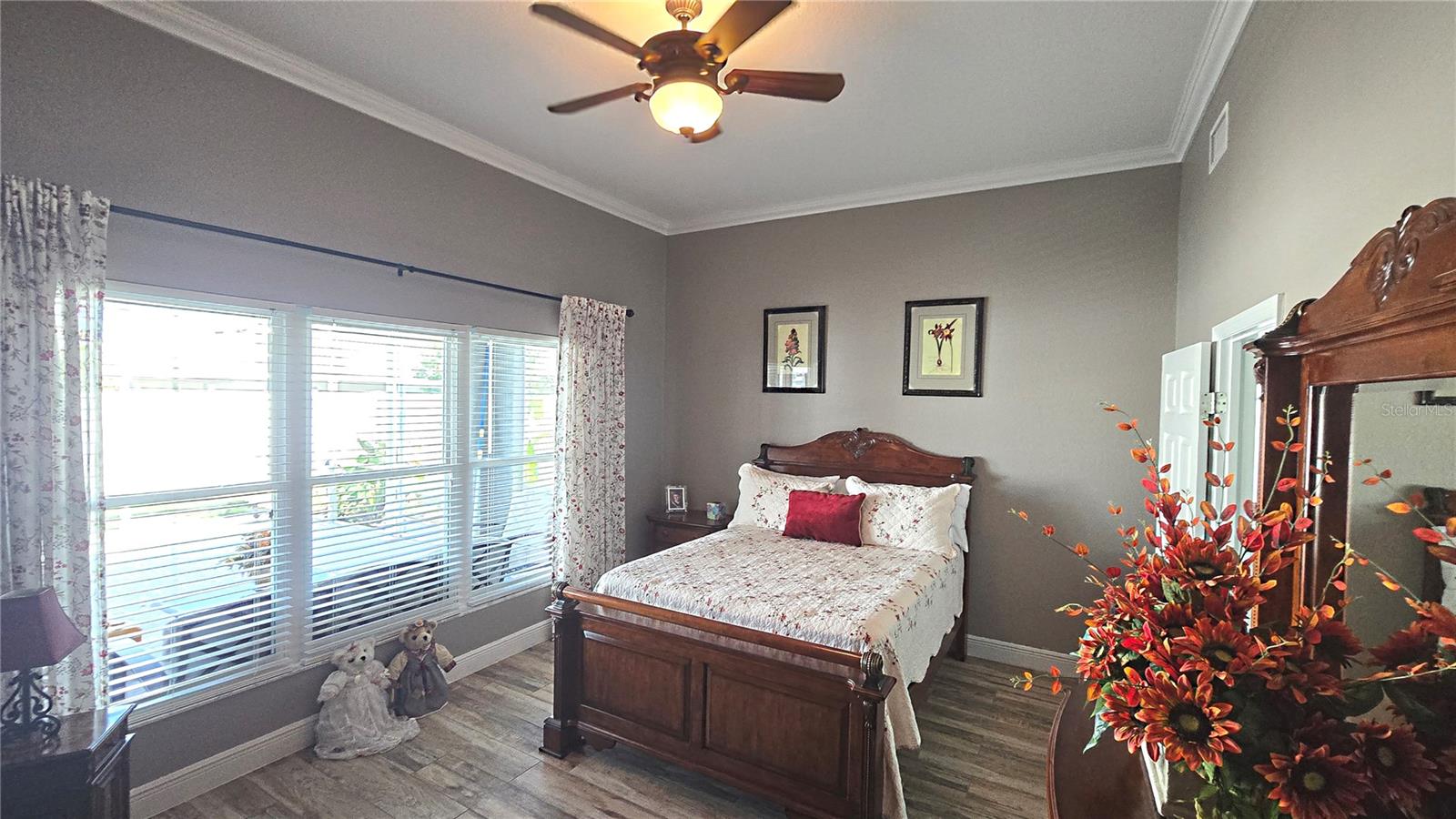 Image 37 of 92 For 2591 Sand Hill Point Circle