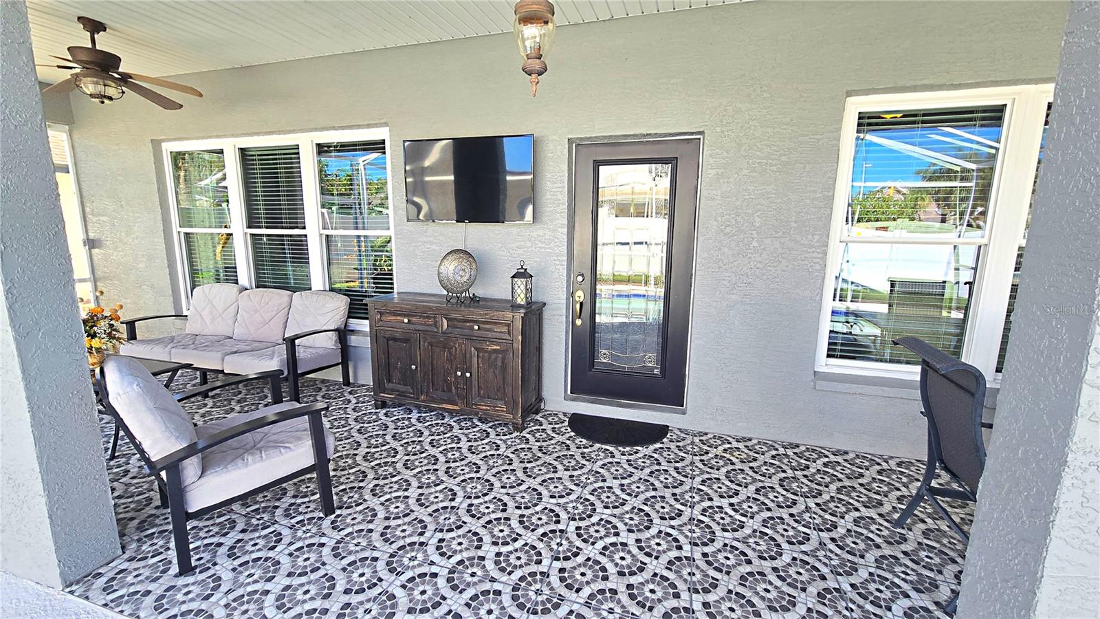 Image 71 of 92 For 2591 Sand Hill Point Circle