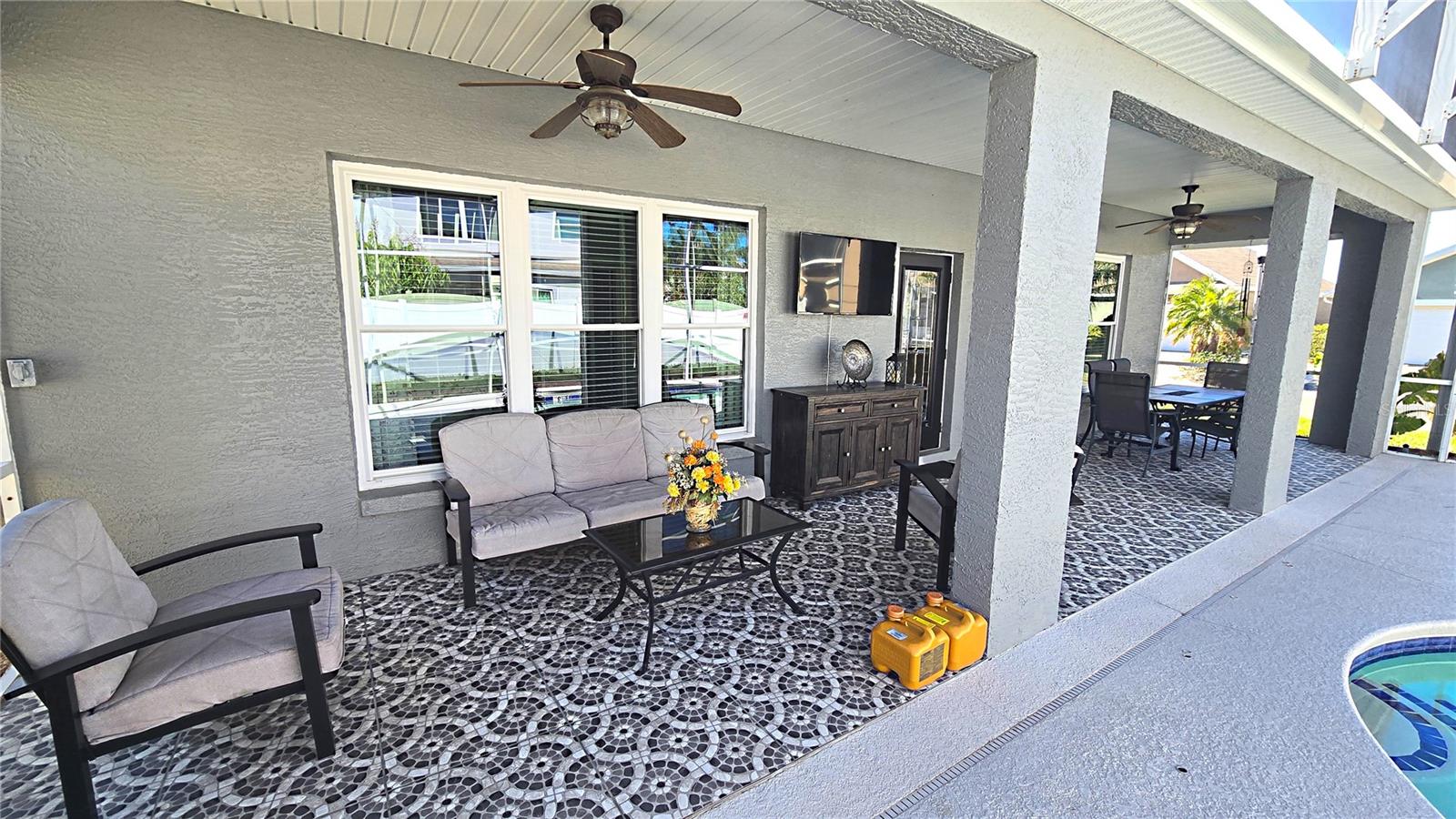 Image 72 of 92 For 2591 Sand Hill Point Circle