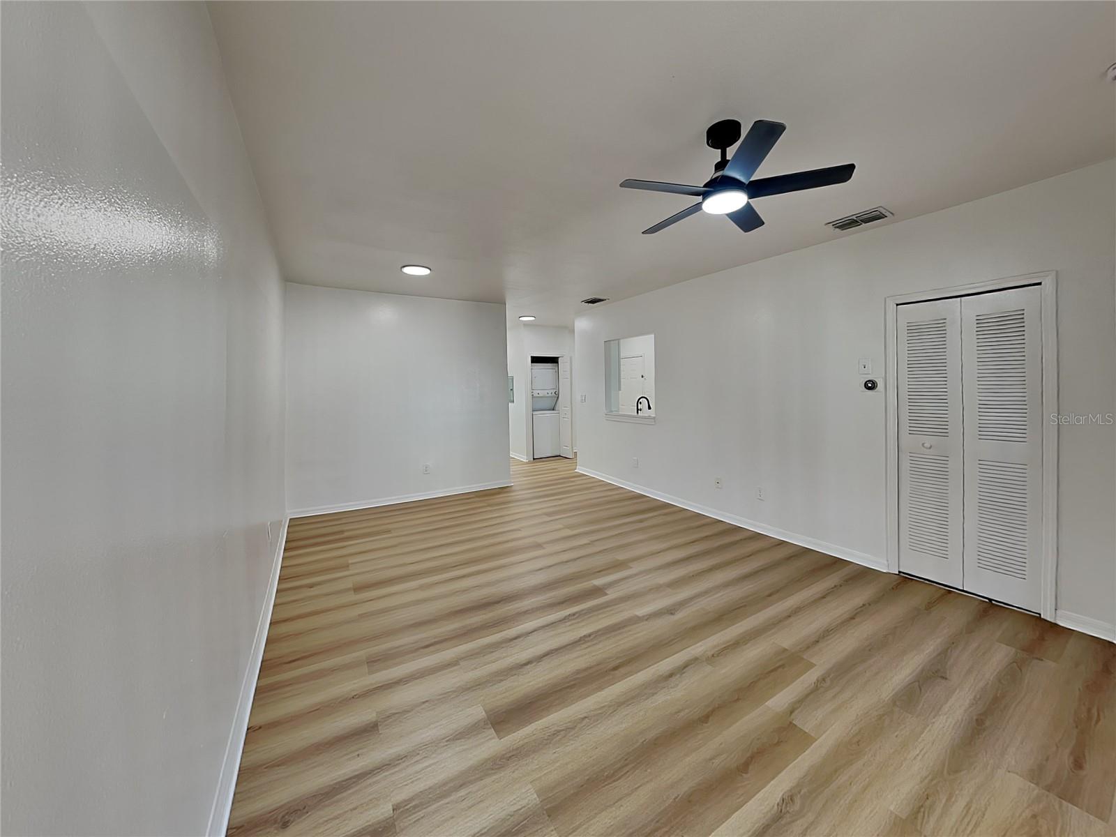 Image 2 of 16 For 515 Villa Del Sol Circle 204