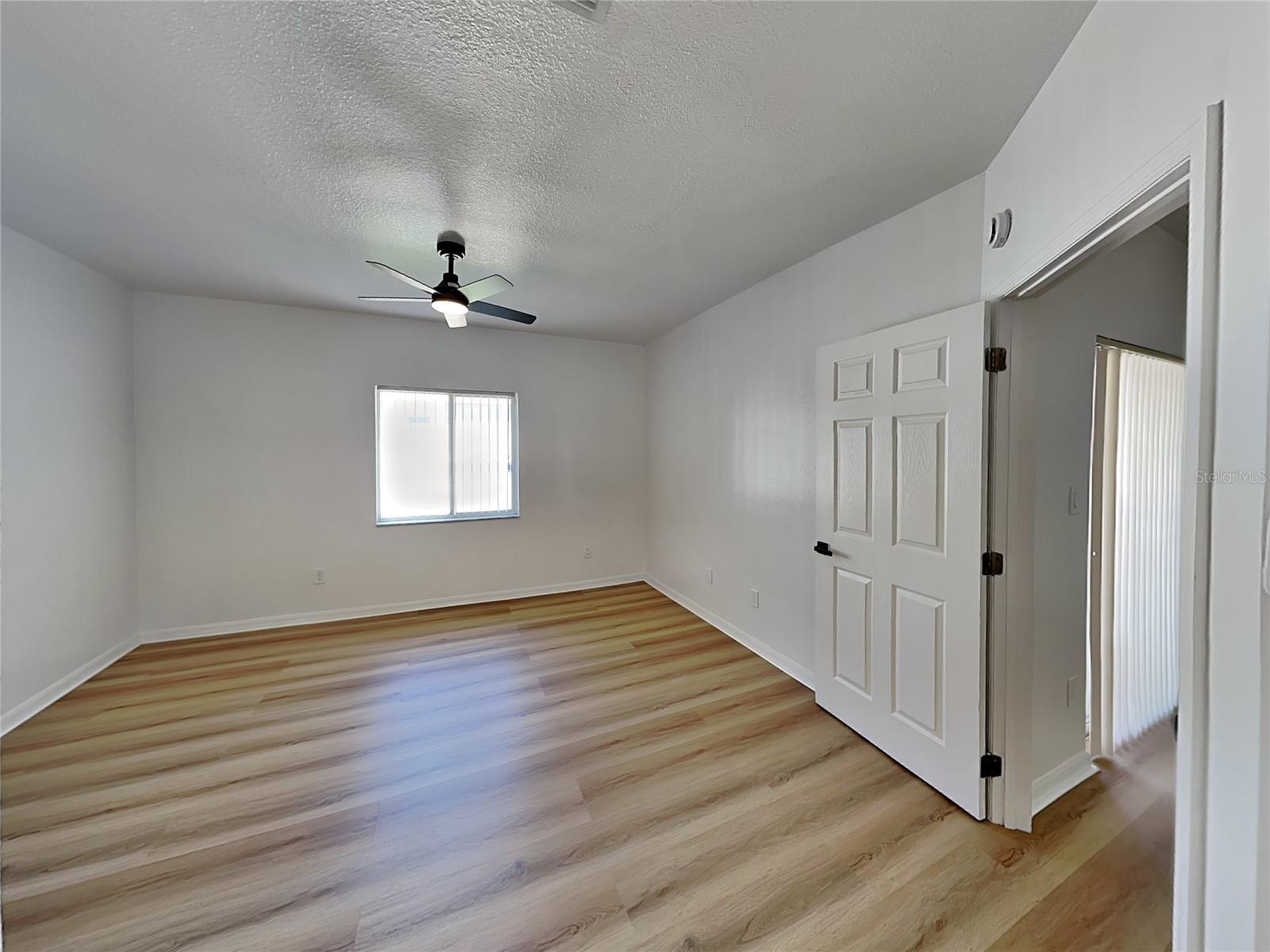 Image 7 of 16 For 515 Villa Del Sol Circle 204