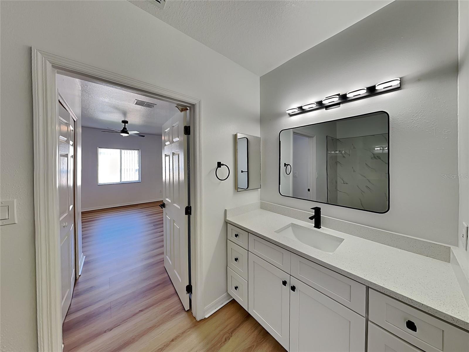 Image 8 of 16 For 515 Villa Del Sol Circle 204