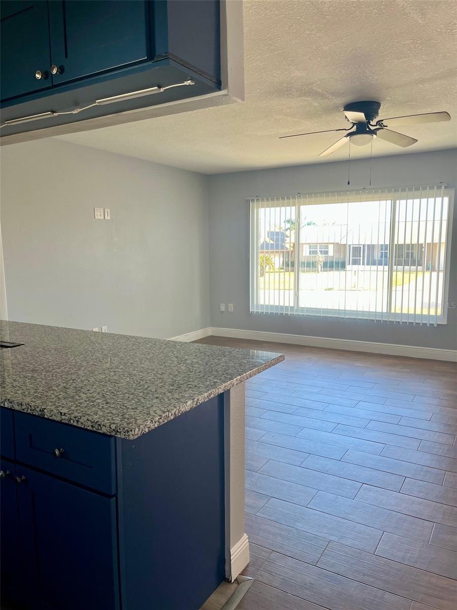 Image 4 of 14 For 36 Marigold Lane