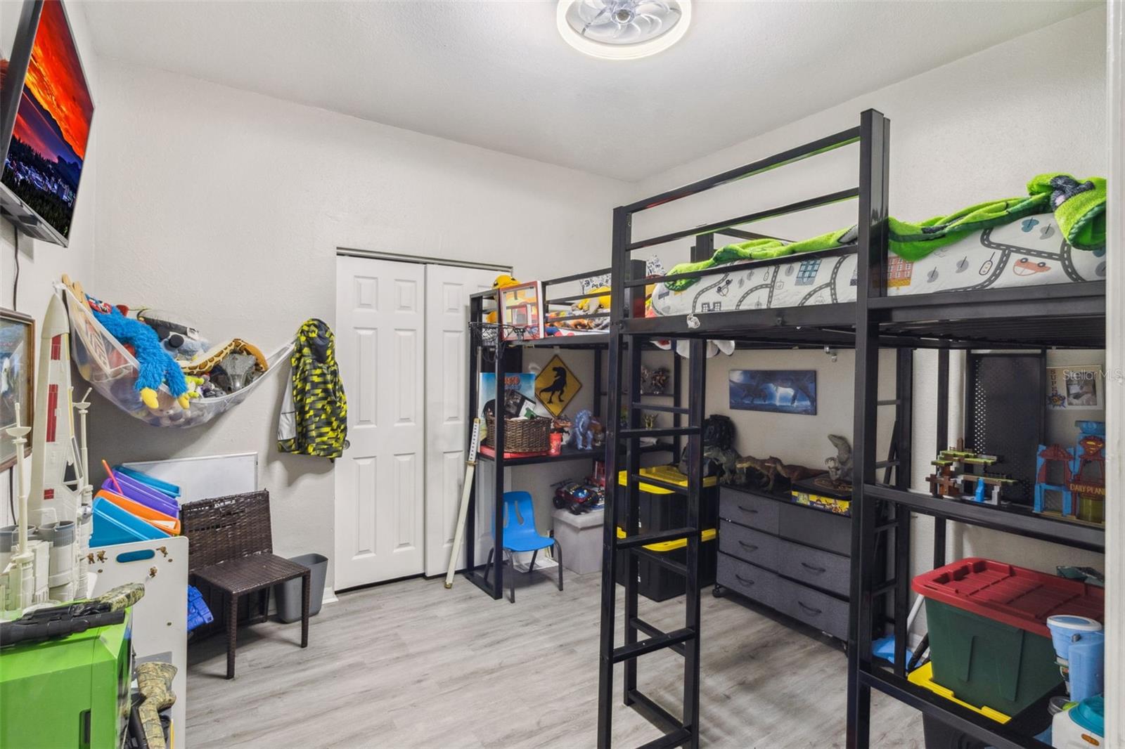 Image 21 of 44 For 116 Arborvitae Lane