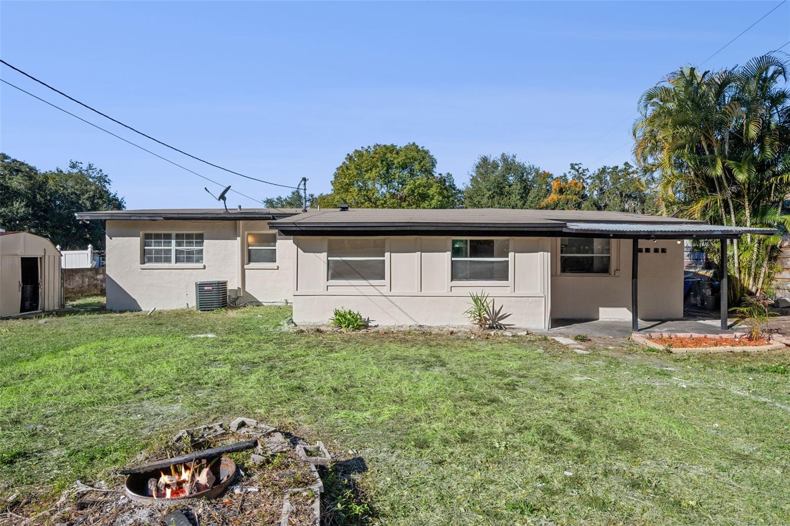 Image 25 of 44 For 2827 Park Avenue