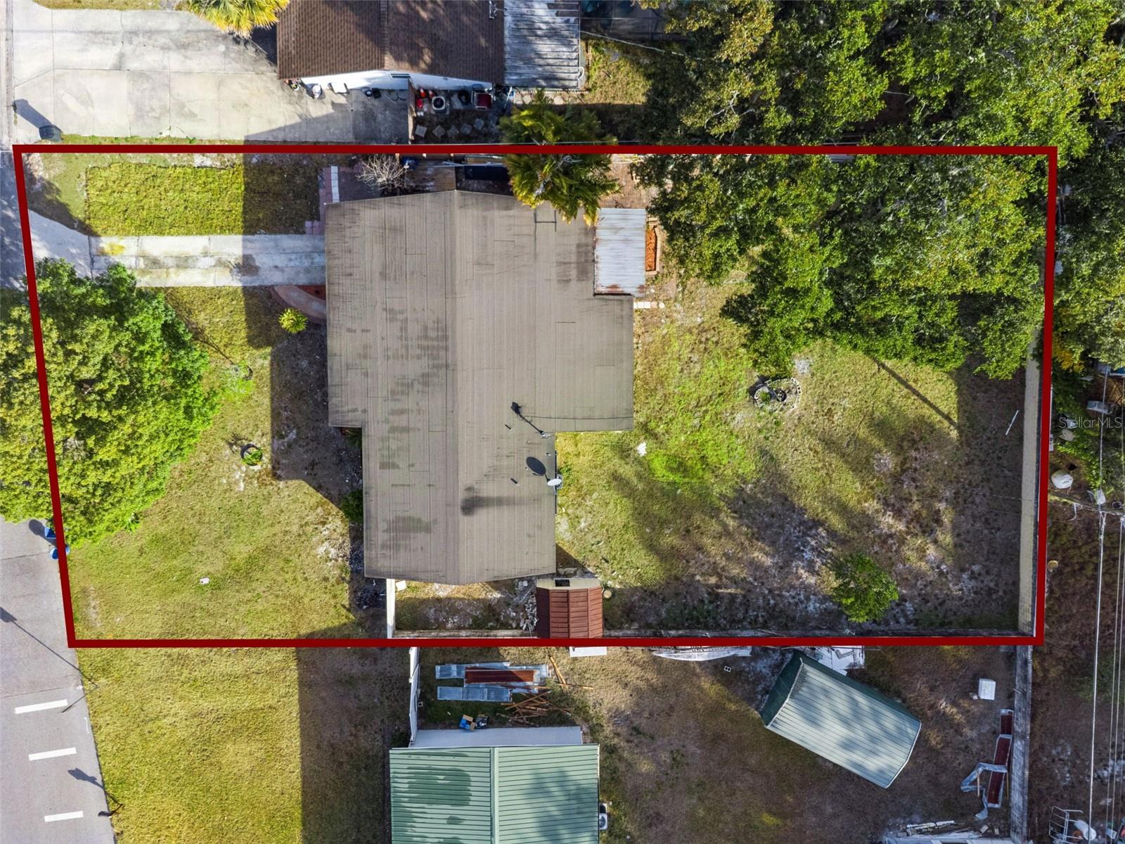 Image 29 of 44 For 2827 Park Avenue