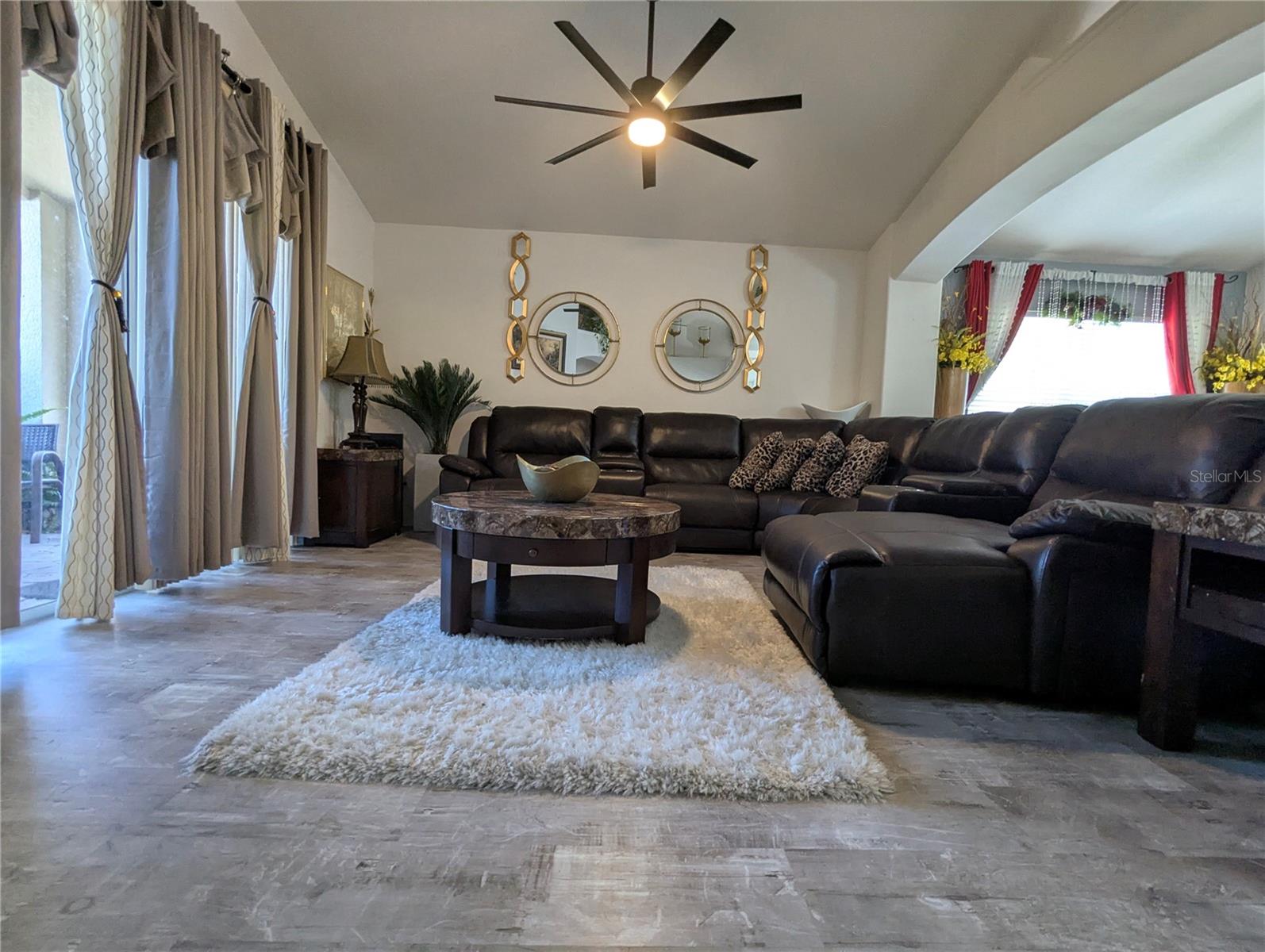 Image 20 of 33 For 2866 Strand Circle