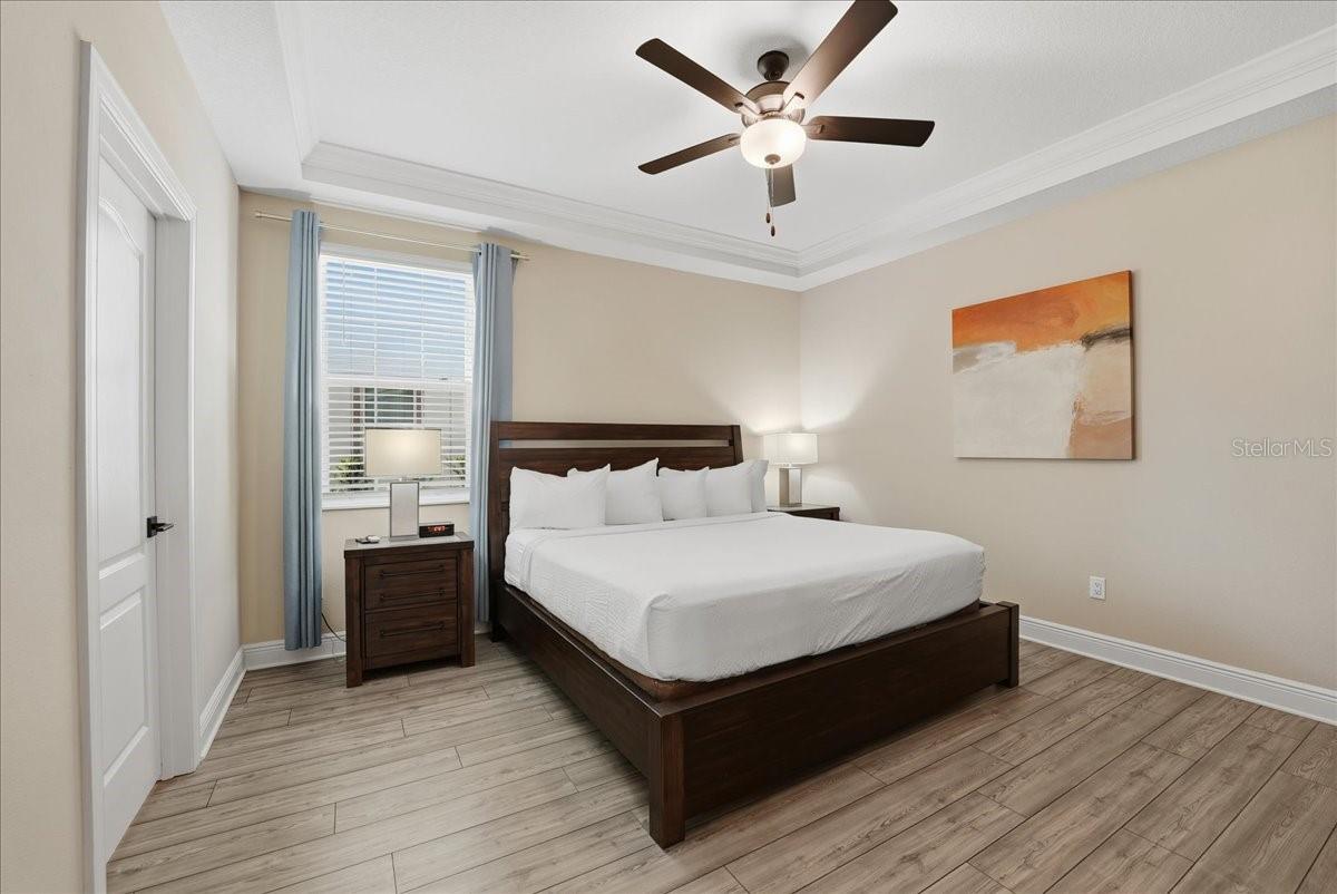 Image 22 of 44 For 7792 Somersworth Drive