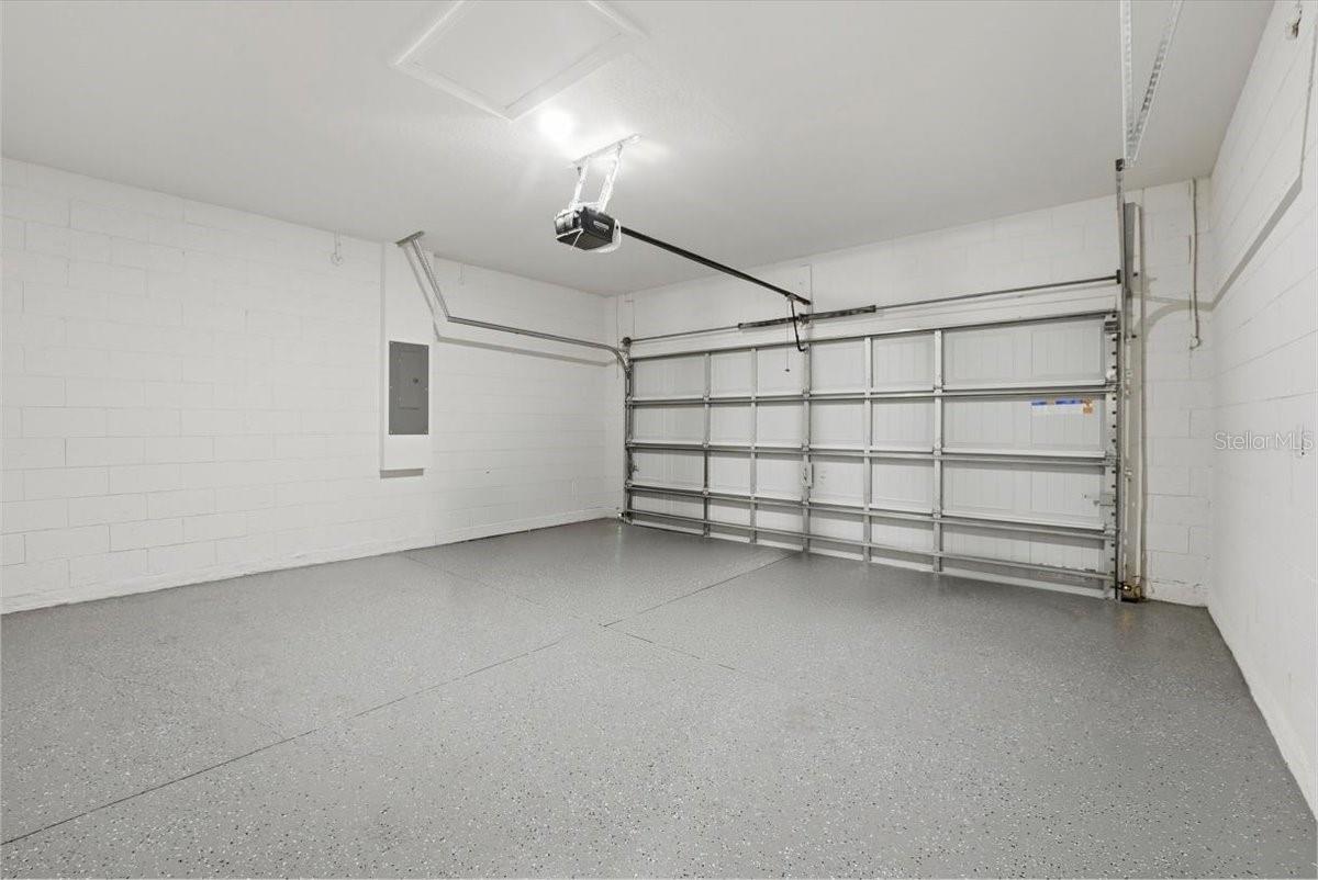 Image 27 of 44 For 7792 Somersworth Drive