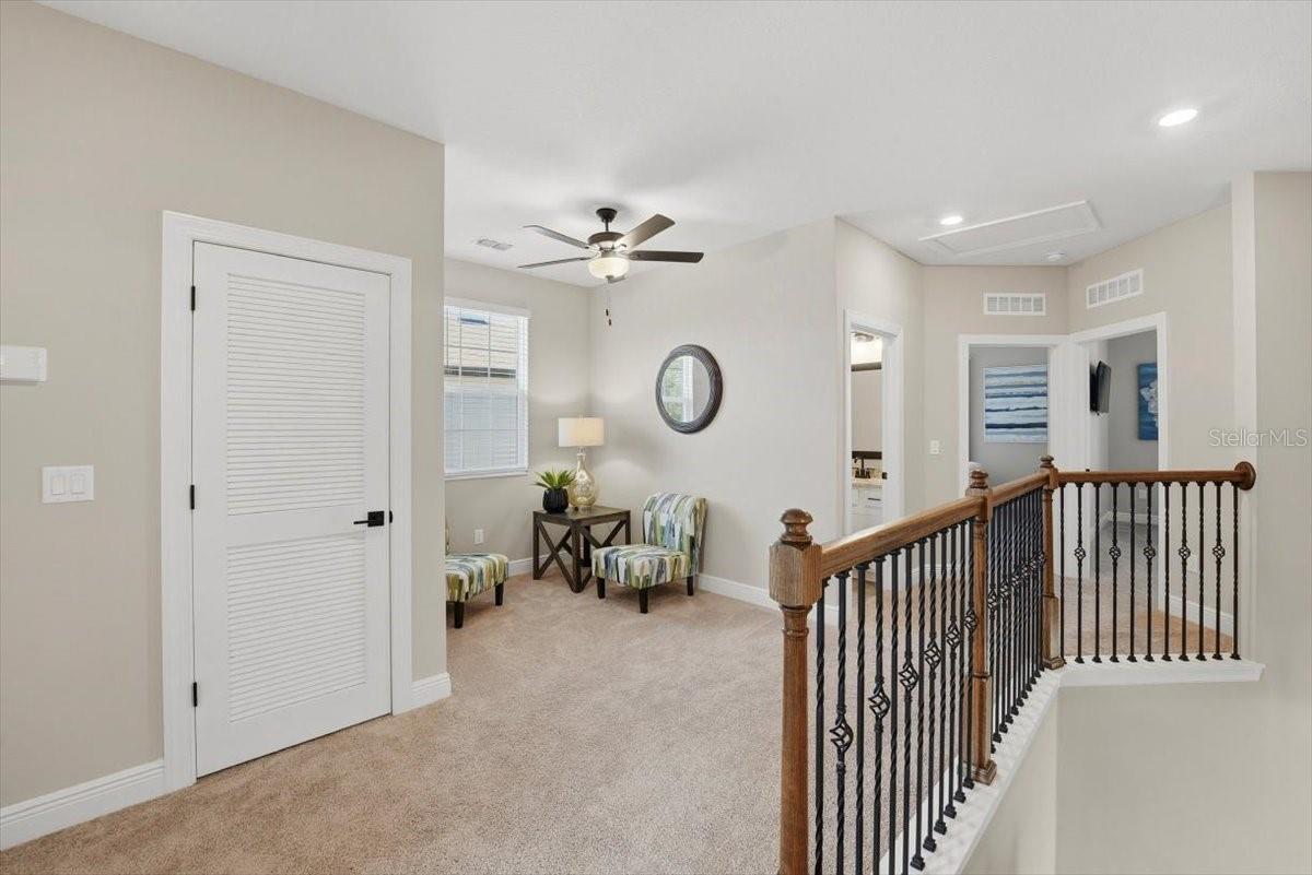 Image 28 of 44 For 7792 Somersworth Drive